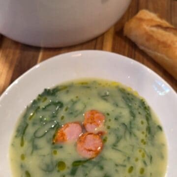 A bowl of caldo verde.